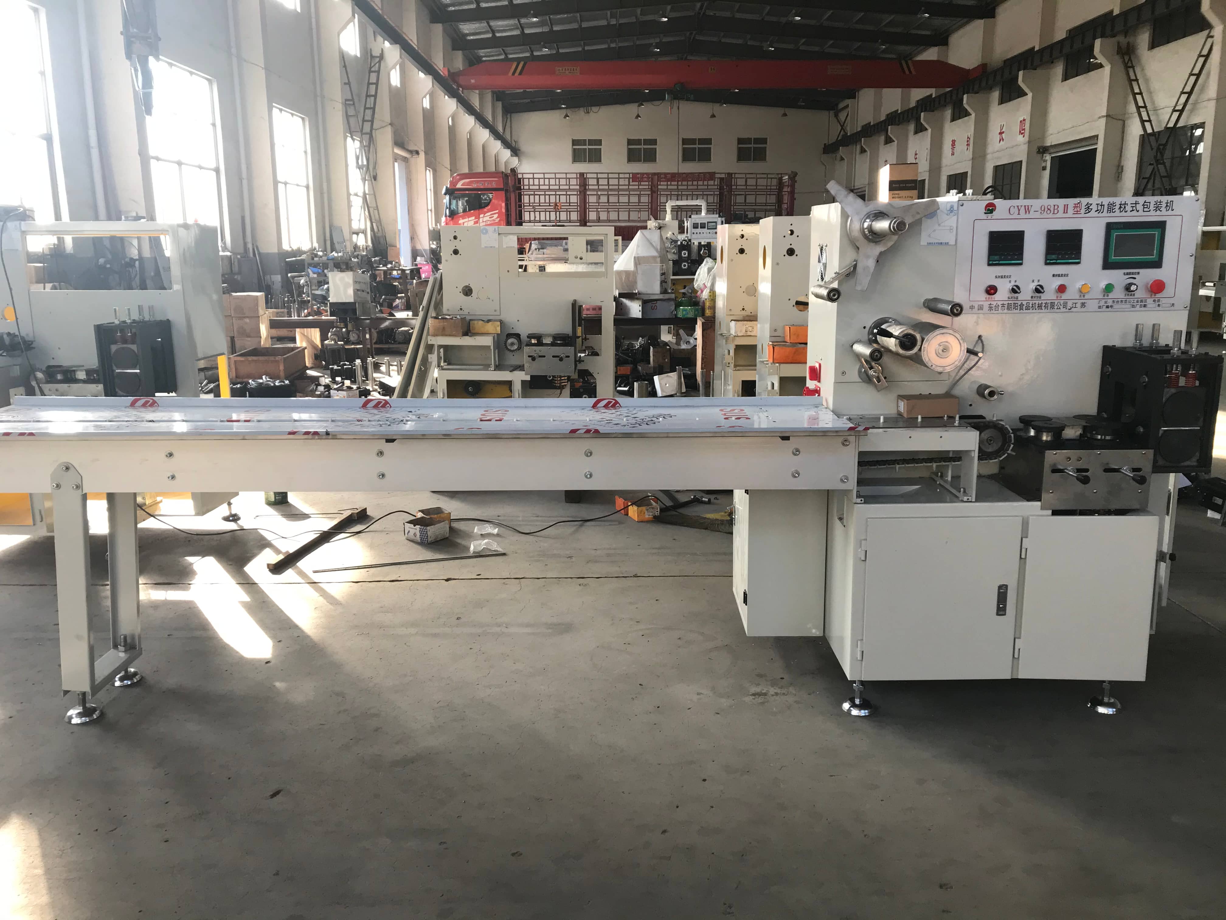 دستگاه بسته بندی بالش چند منظوره کنترل کامپیوتر CYW-98II